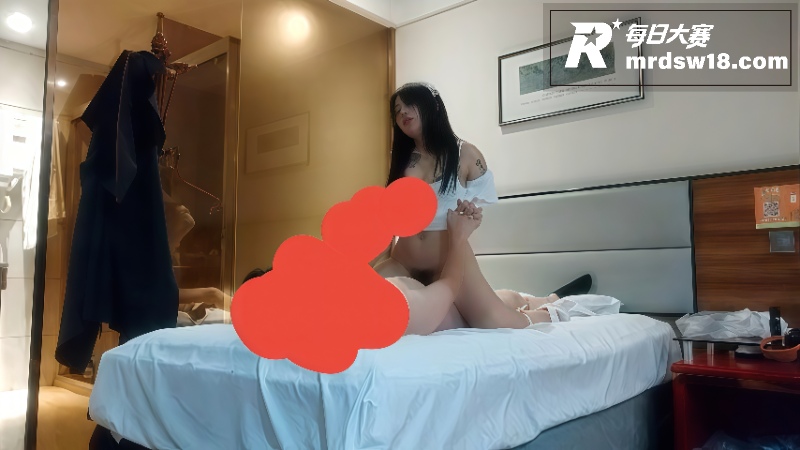 探花大神遇极品高颜值相关图片4